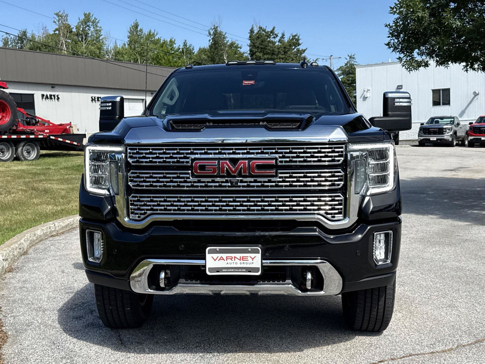 Used 2021 GMC Sierra 2500 Denali w/ Denali Ultimate Package AWD/4WD image 2