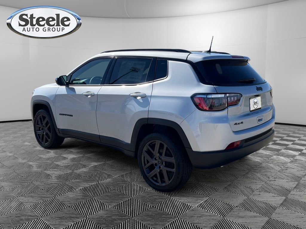 New 2026 Jeep Compass Latitude image 3