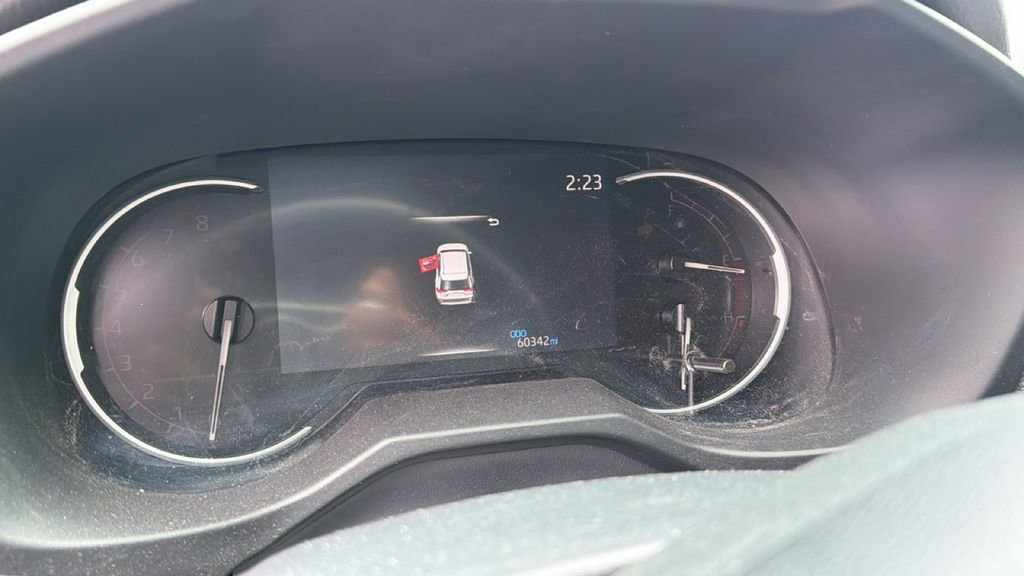 Certified 2023 Toyota RAV4 XLE Premium image 15