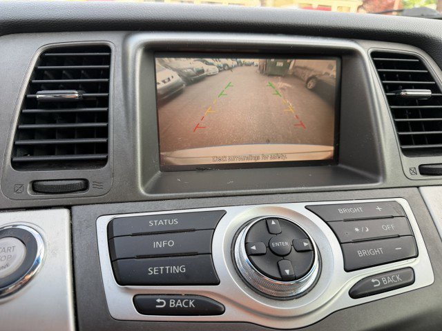 Used 2012 Nissan Murano SV AWD/4WD image 22