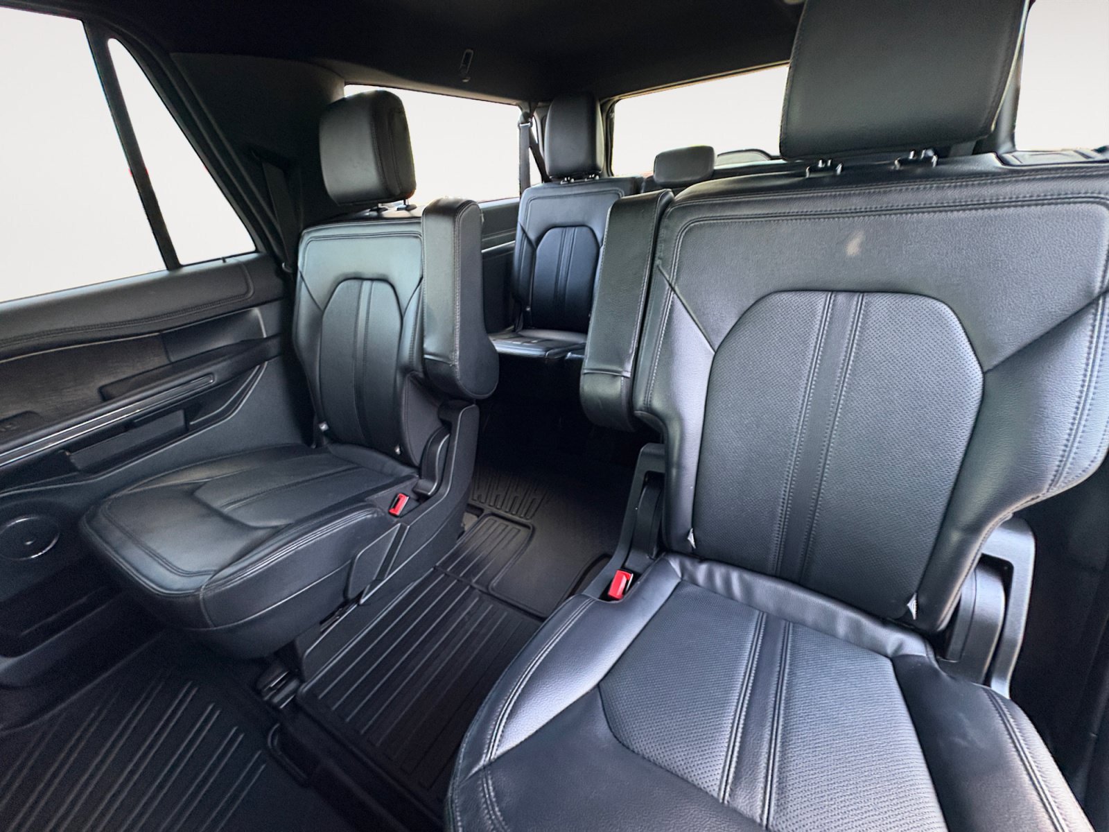 Used 2021 Ford Expedition Max Limited RWD image 24