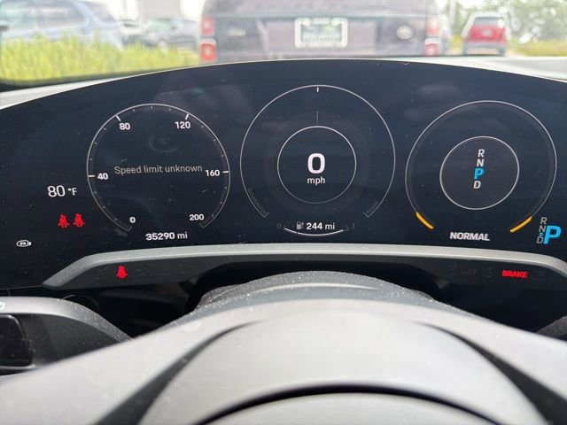 Used 2021 Porsche Taycan 4S AWD/4WD image 12