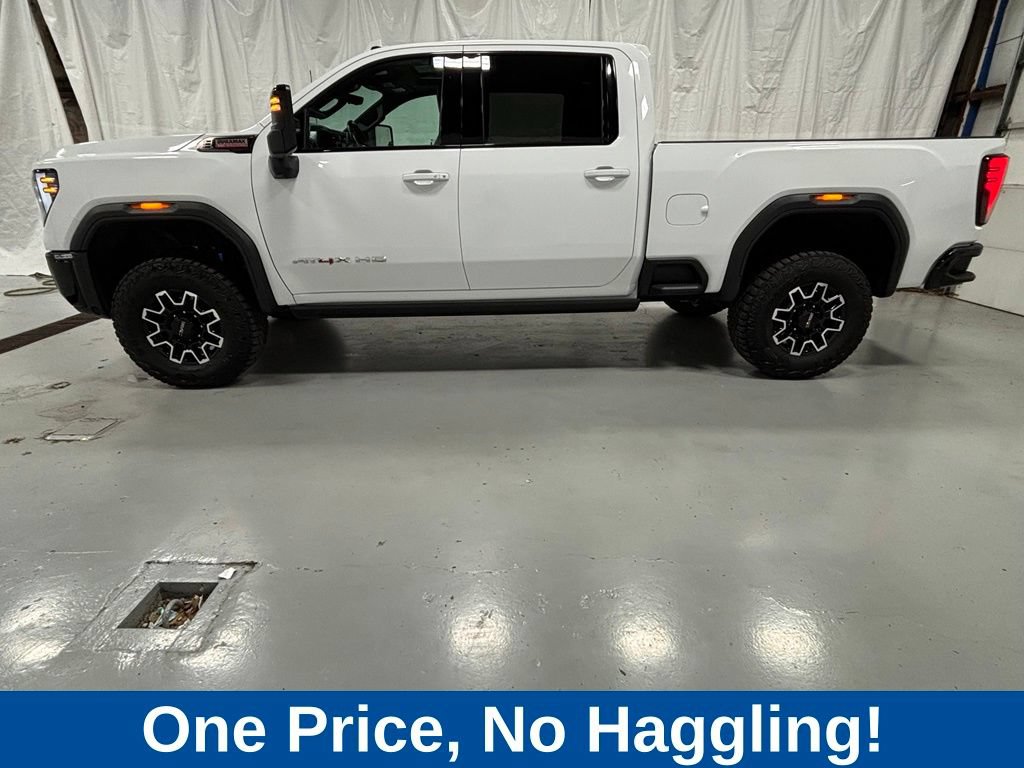 Used 2026 GMC Sierra 2500 AT4X AWD/4WD image 4