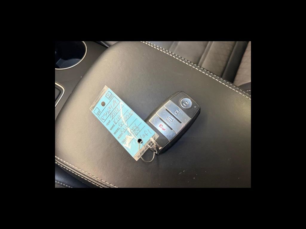 Used 2019 Kia Sorento SX AWD/4WD image 29