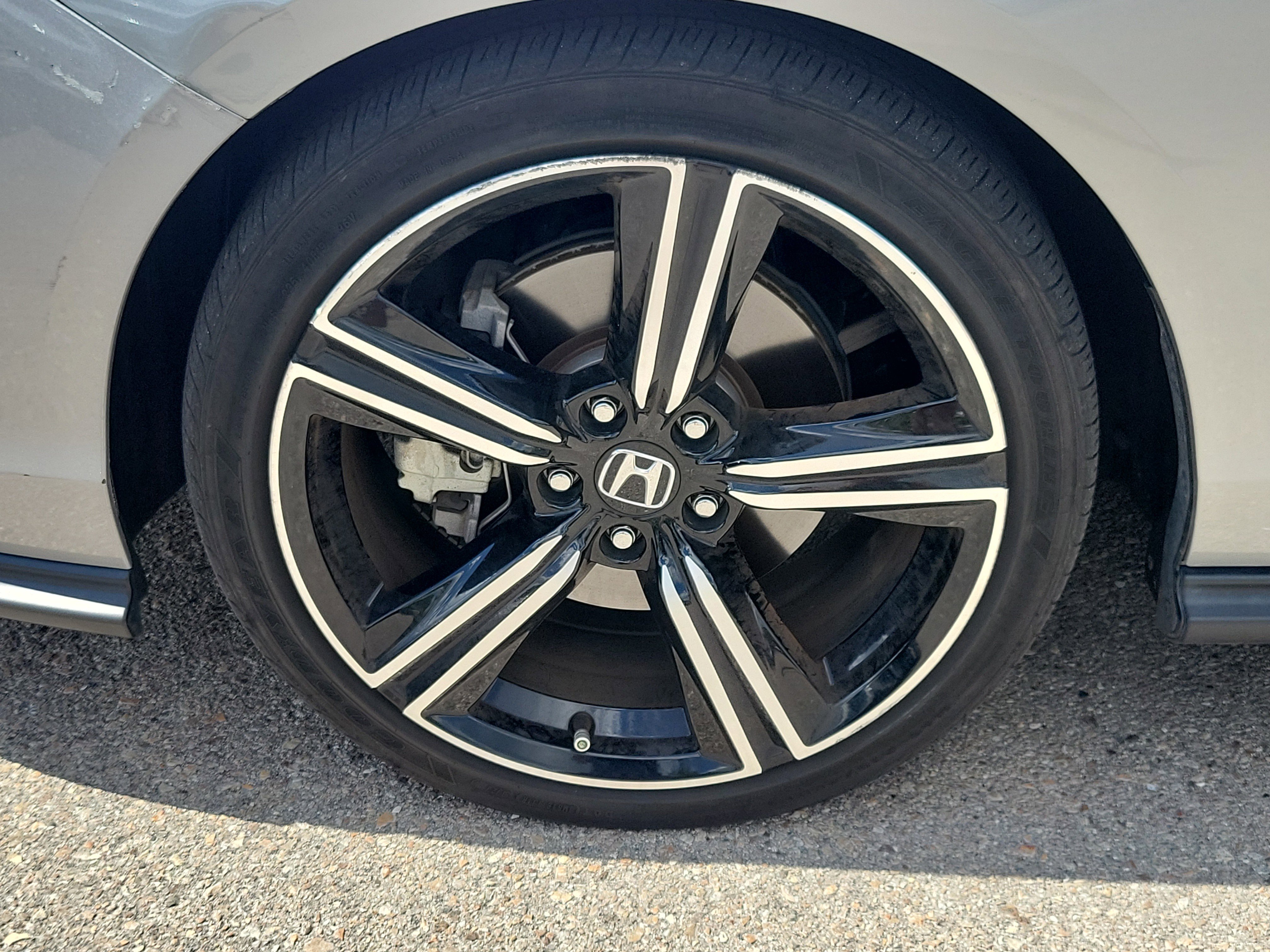 Used 2024 Honda Accord Sport image 8