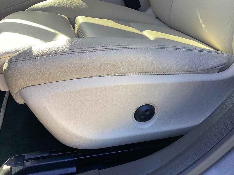 Used 2019 Mercedes-Benz GLA 250 4MATIC image 10