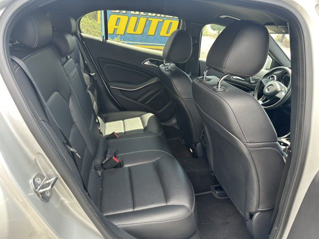 Used 2018 Mercedes-Benz GLA 250 4MATIC image 17