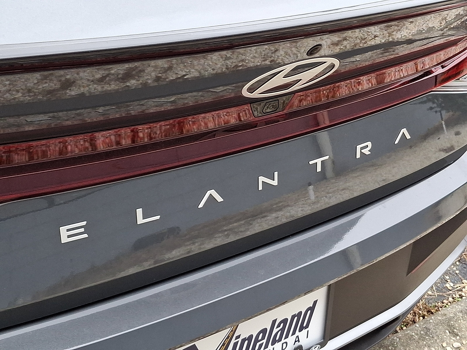 New 2026 Hyundai Elantra SEL Sport FWD image 8