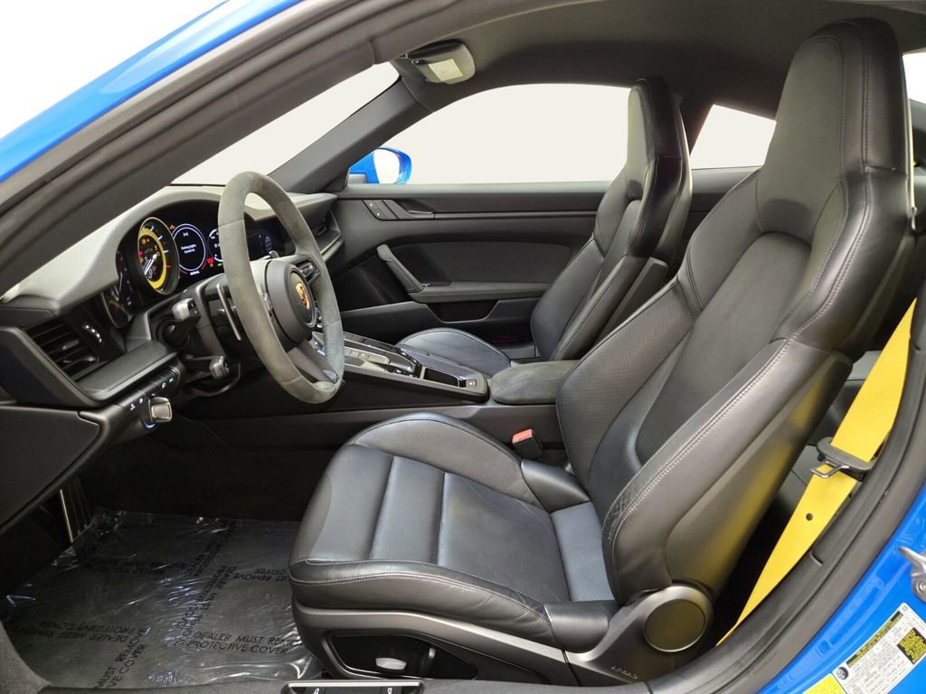 Used 2022 Porsche 911 Carrera GTS image 17