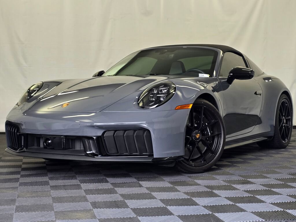 Certified 2025 Porsche 911 Targa 4 GTS AWD/4WD image 1