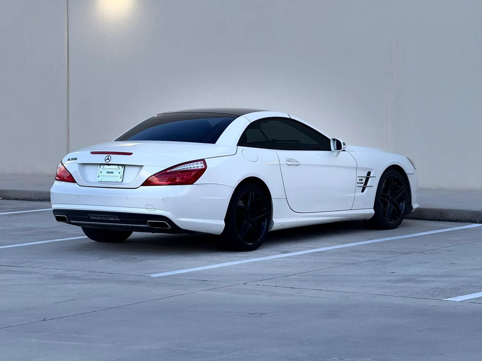 Used 2014 Mercedes-Benz SL 550 image 7