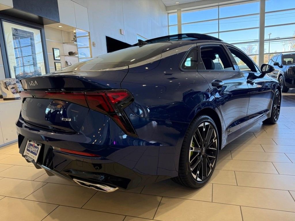 New 2026 Kia K5 GT image 2