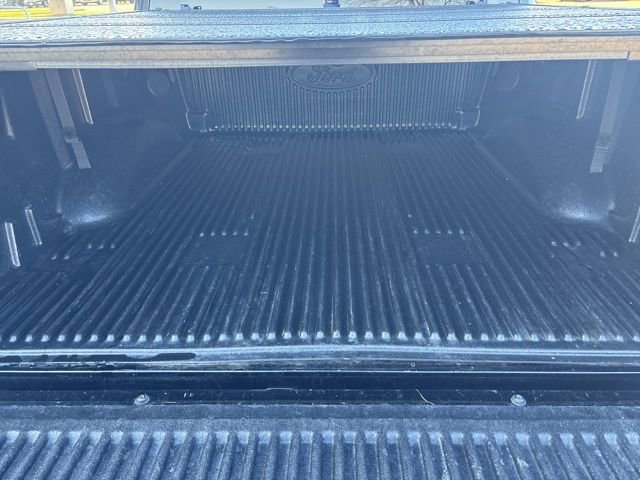 Used 2018 Ford F150 Platinum w/ Equipment Group 701A Luxury image 16