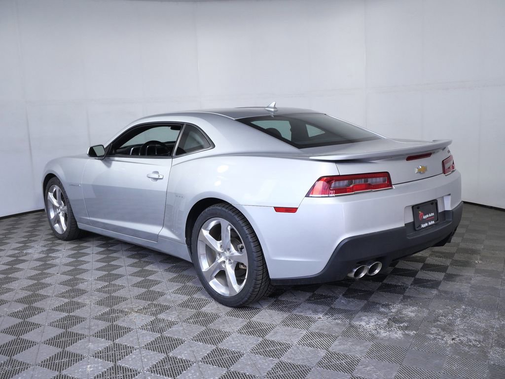 Used 2015 Chevrolet Camaro LT w/ RS Package image 6