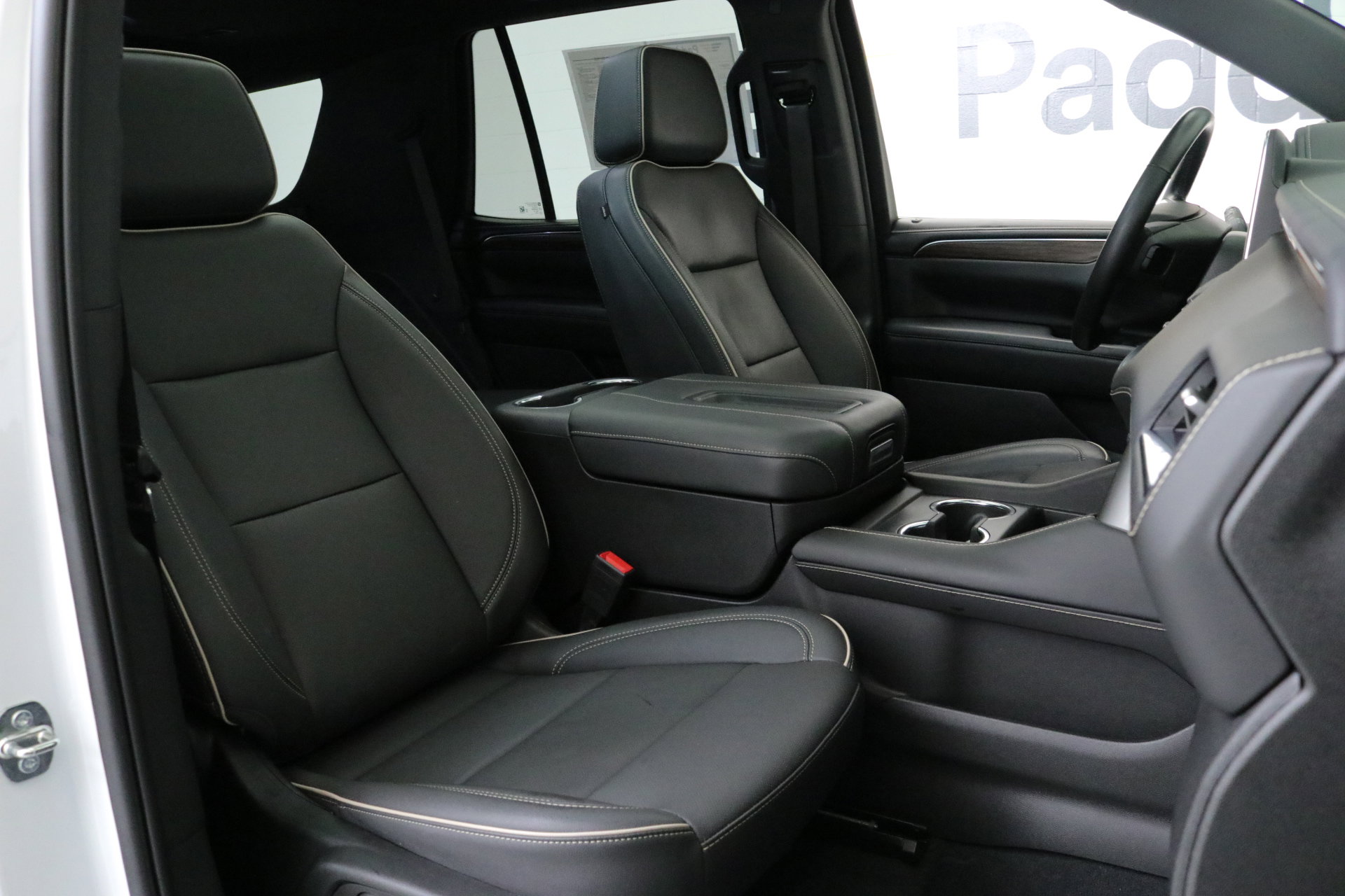 Used 2023 Chevrolet Tahoe Premier image 31