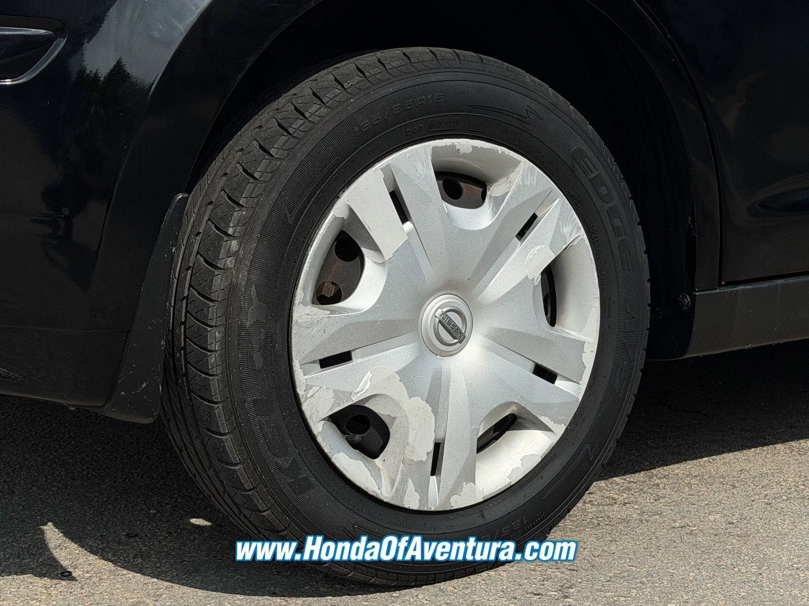 Used 2012 Nissan Versa 1.8 S w/ Plus Pkg FWD image 6