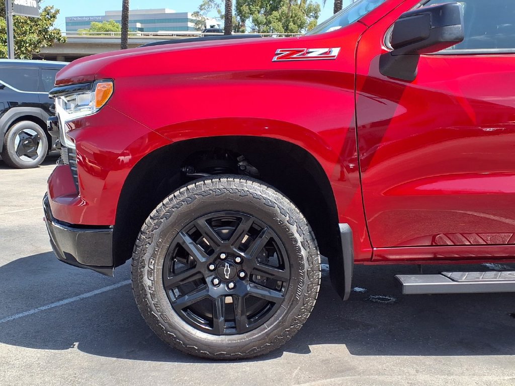 Used 2026 Chevrolet Silverado 1500 LT Trail Boss w/ Protection Package AWD/4WD image 13