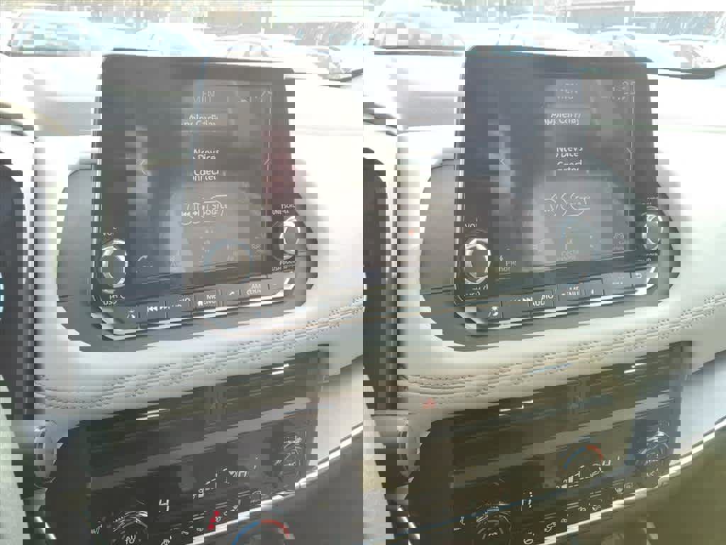 Certified 2023 Nissan Rogue SV w/ SV Premium B Package image 10