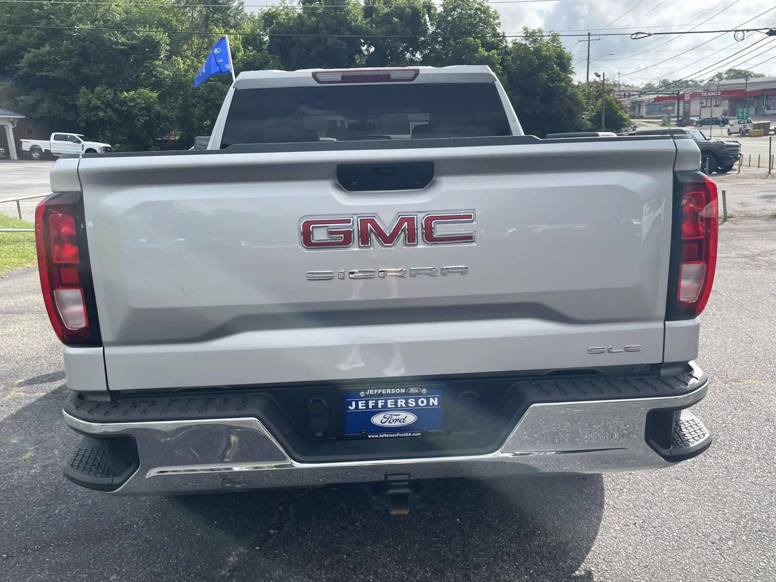 Used 2021 GMC Sierra 1500 SLE RWD image 4