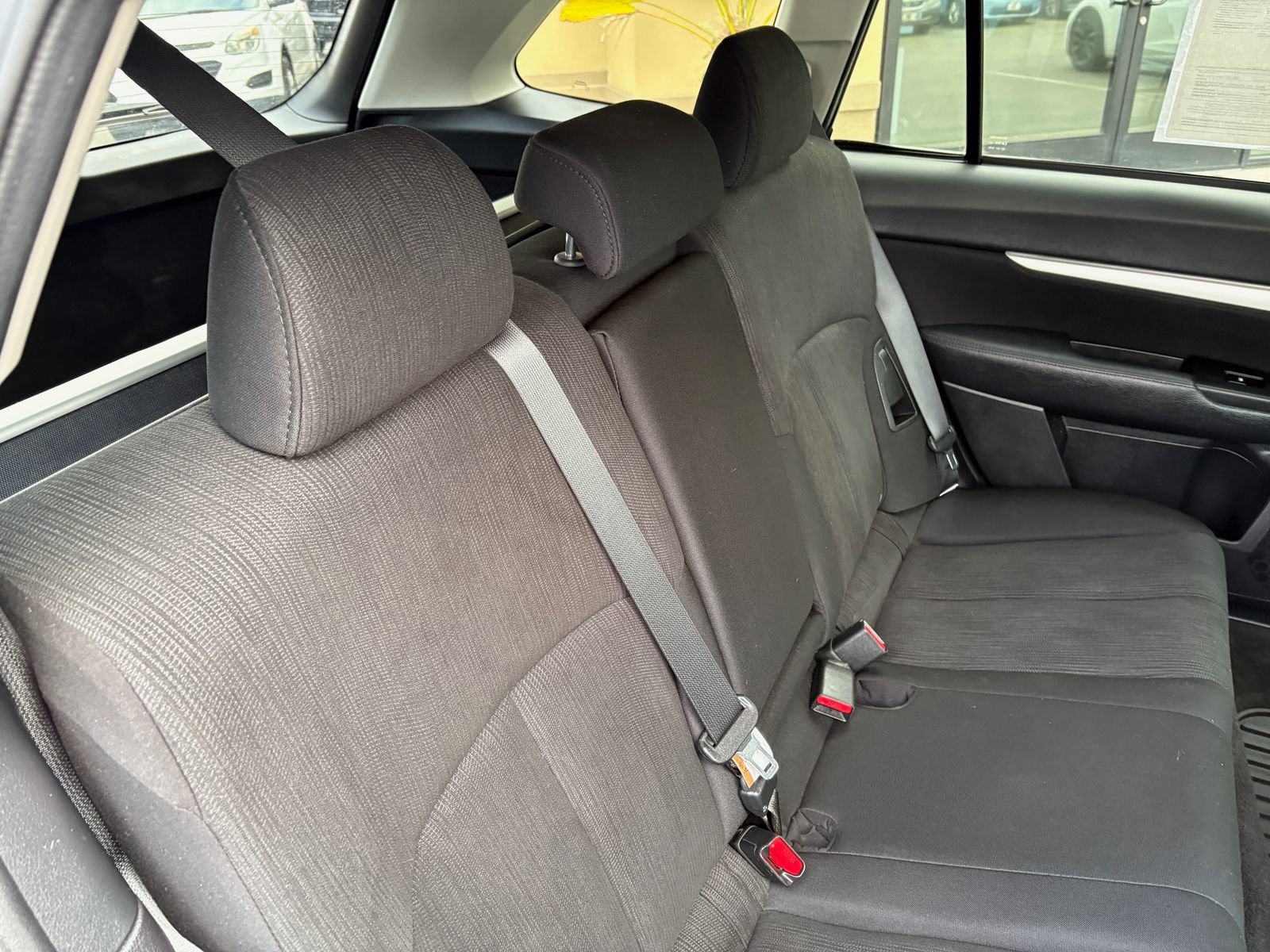 Used 2013 Subaru Outback 2.5i Premium w/ All-Weather Pkg AWD/4WD image 21