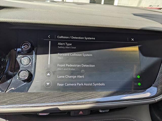 Used 2023 Buick Envision Essence w/ Sport Touring Package AWD/4WD image 29