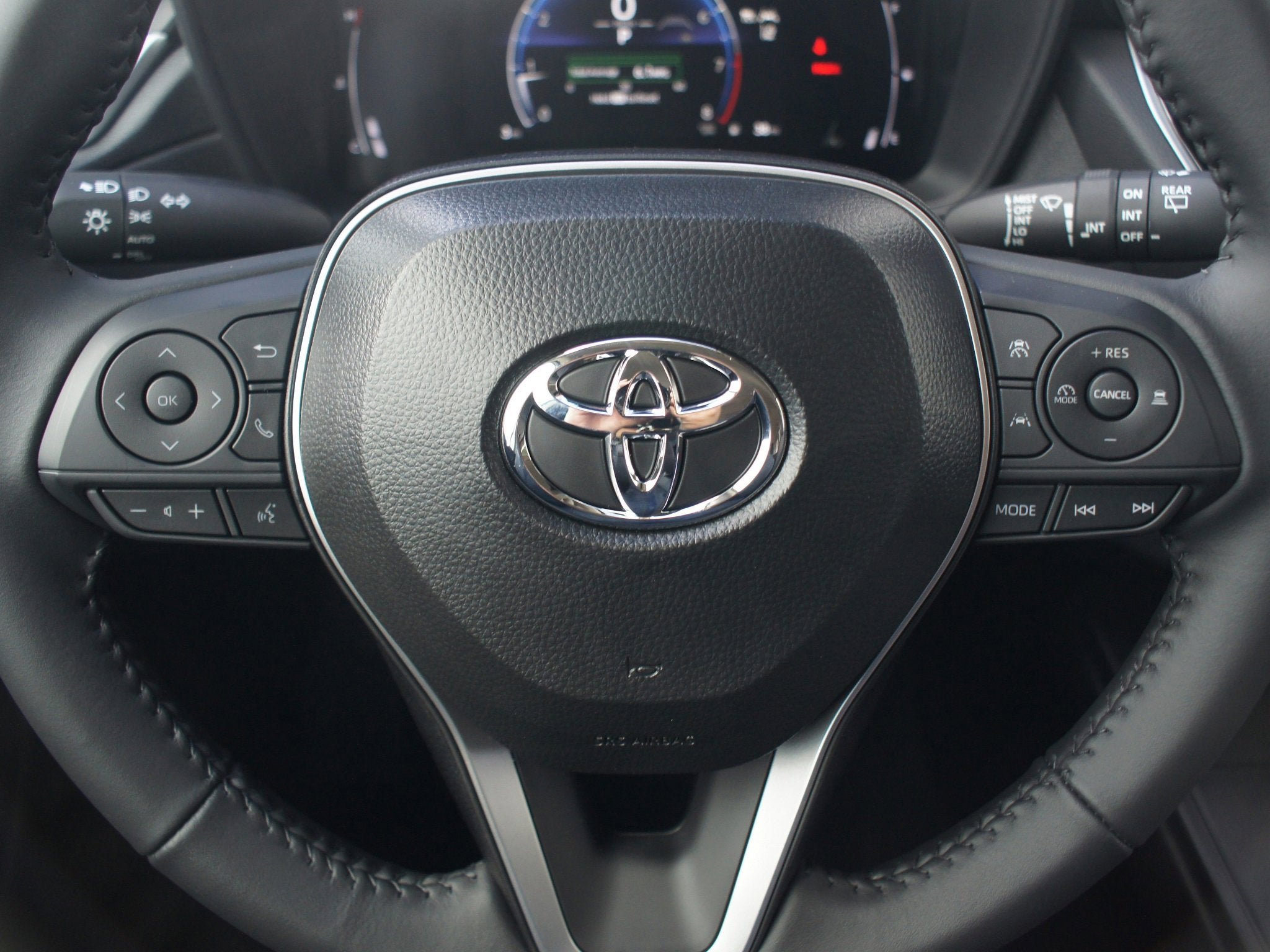 New 2026 Toyota Corolla Cross LE FWD image 24