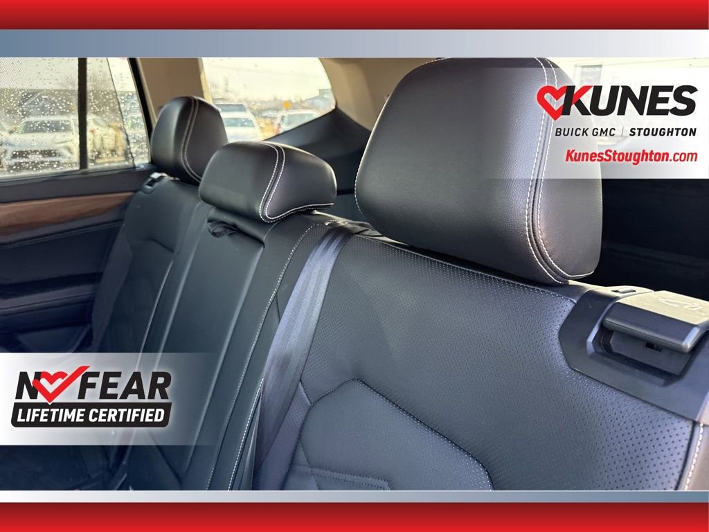 Used 2024 Volkswagen Atlas SE image 38