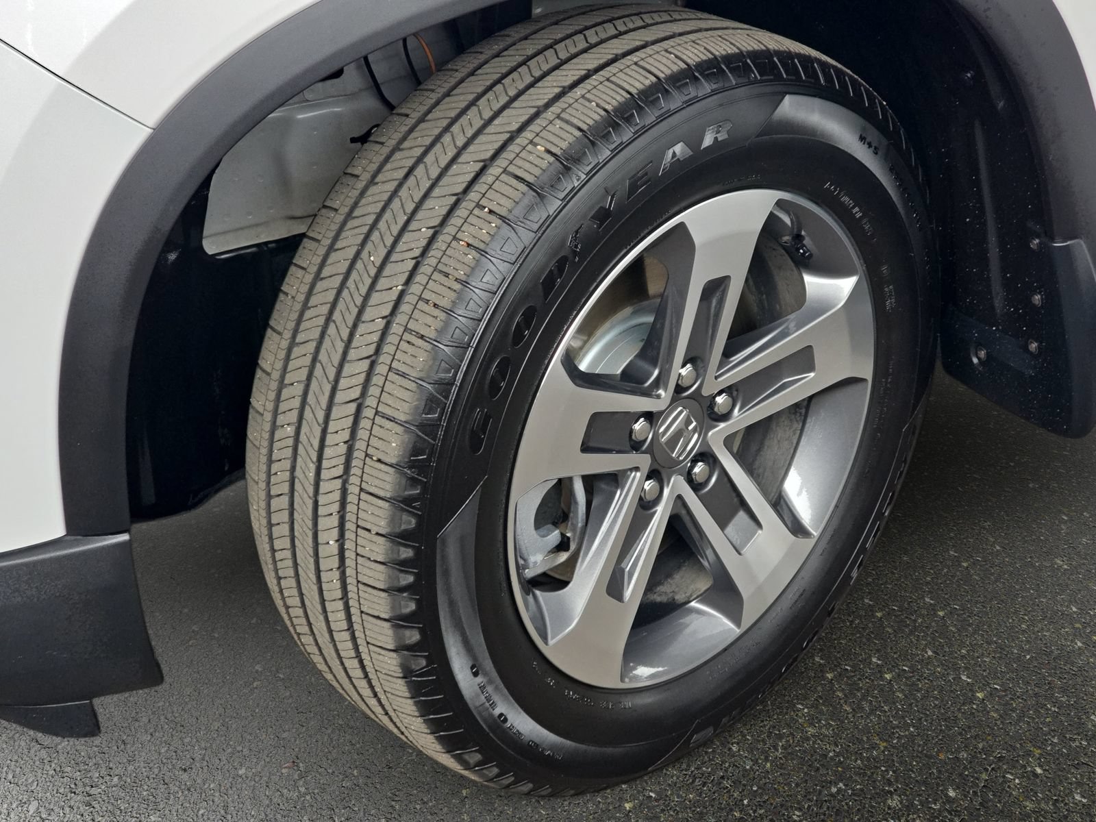 Certified 2025 Honda Pilot EX-L image 32