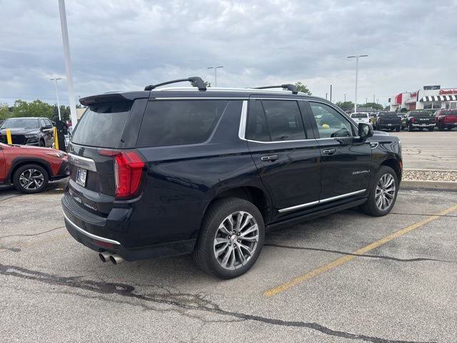 Used 2021 GMC Yukon Denali w/ Denali Premium Package AWD/4WD image 4