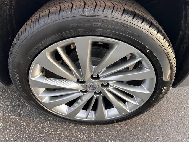 New 2026 Buick Envision Avenir image 16