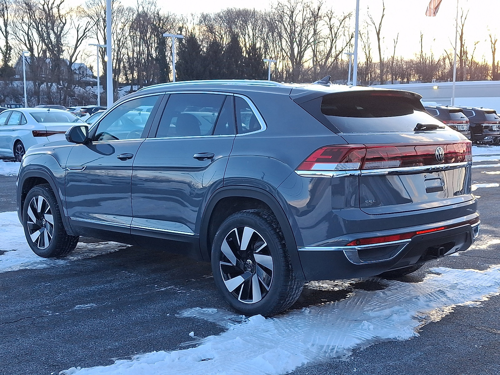 New 2026 Volkswagen Atlas Cross Sport SEL image 4