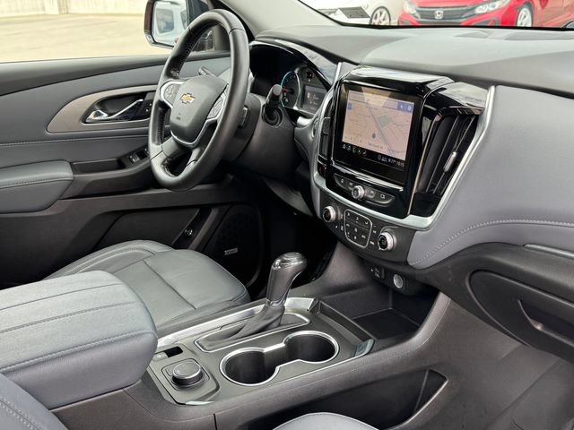 Used 2020 Chevrolet Traverse LT w/ LT Premium Package AWD/4WD image 10