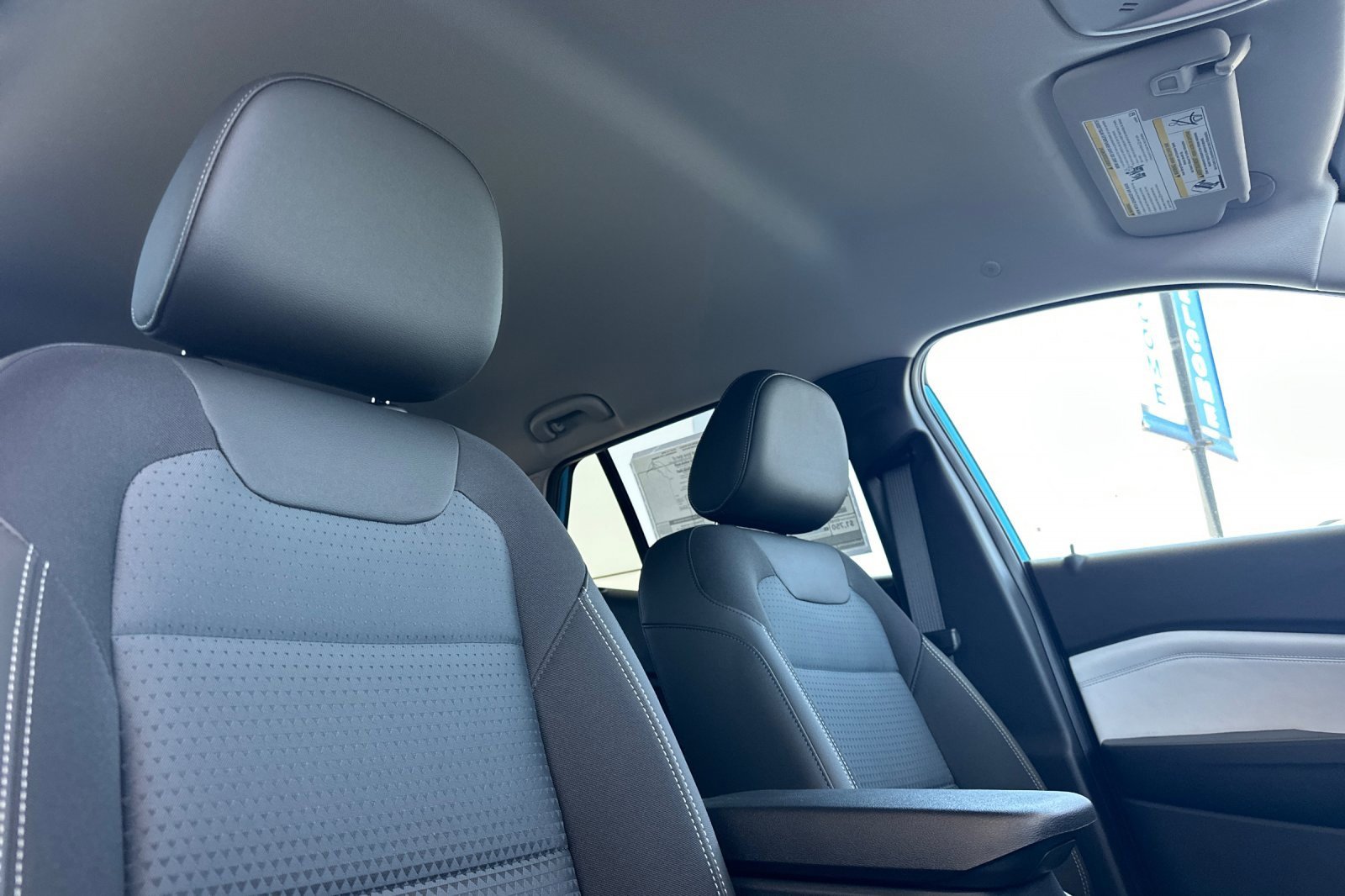 New 2025 Chevrolet Trax LT w/ Driver Confidence Package image 17