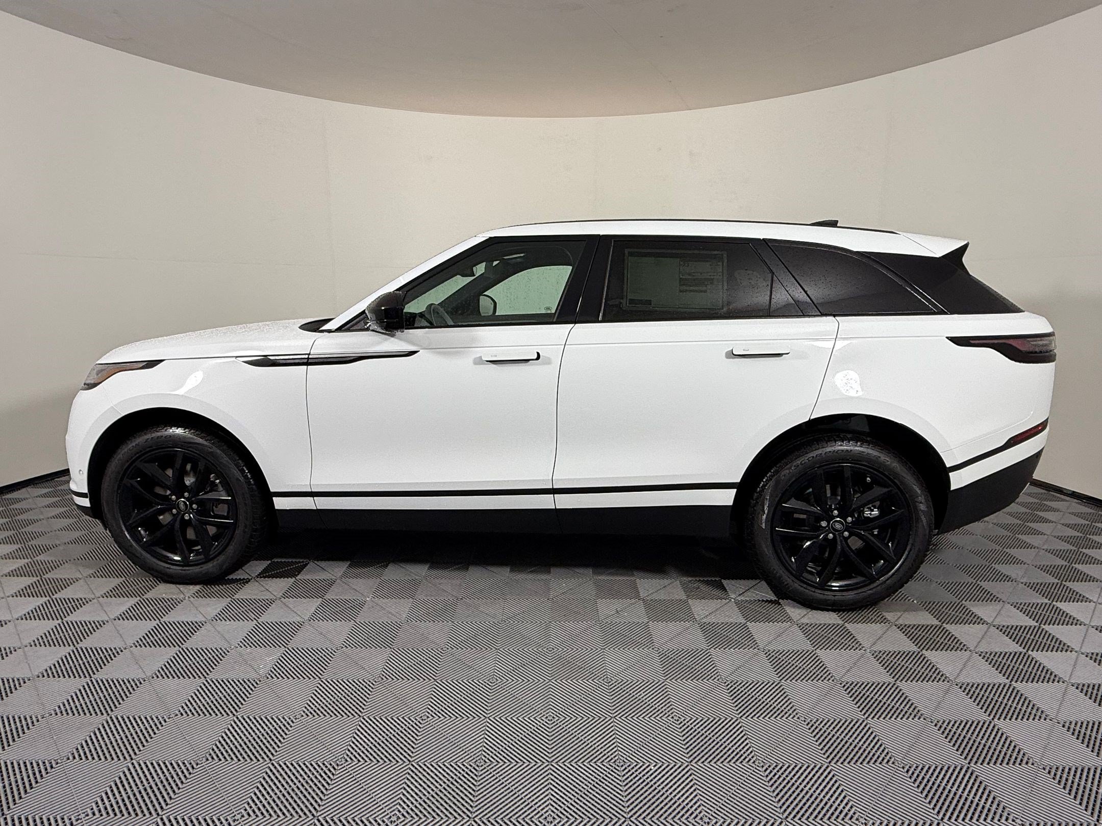 New 2026 Land Rover Range Rover Velar S AWD/4WD image 2