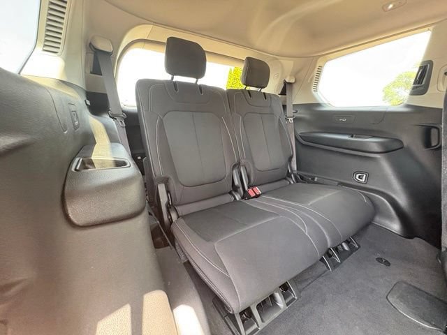 Used 2023 Jeep Grand Cherokee L Laredo w/ Luxury Tech Group I AWD/4WD image 31