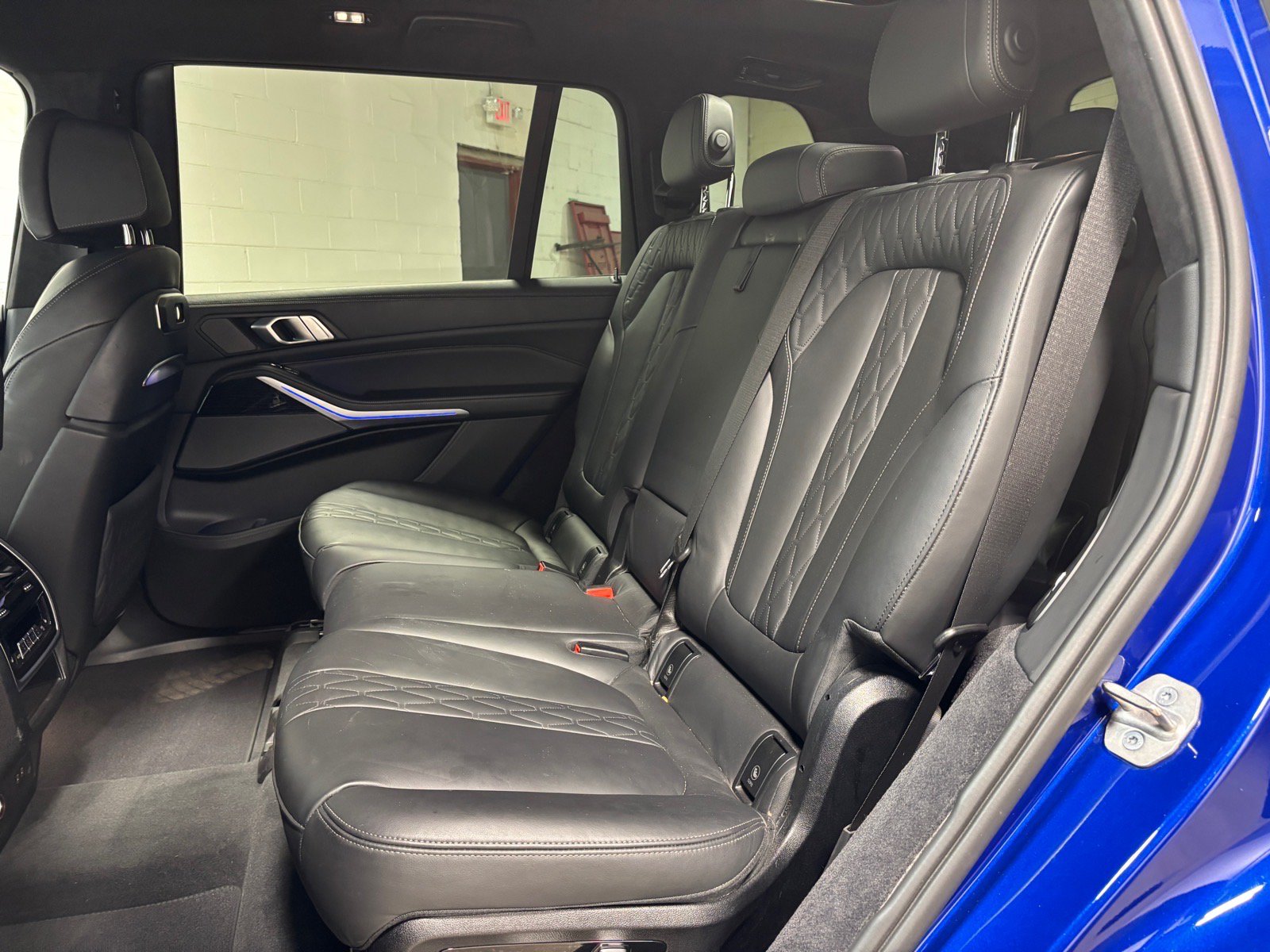 Used 2023 BMW X7 M60i w/ Executive Package AWD/4WD image 24