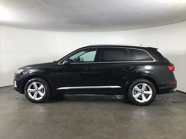 Used 2023 Audi Q7 2.0T Premium w/ Convenience Package image 4