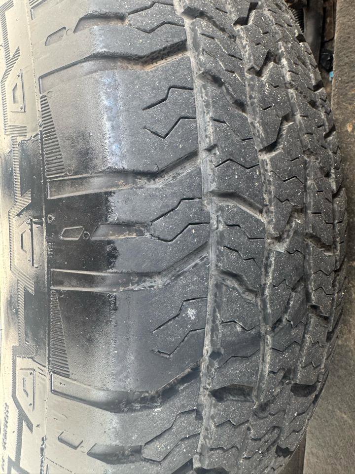 Used 2011 Chevrolet Express 1500 RWD image 17