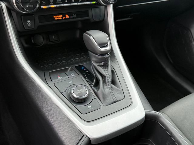 Used 2022 Toyota RAV4 SE AWD/4WD image 20