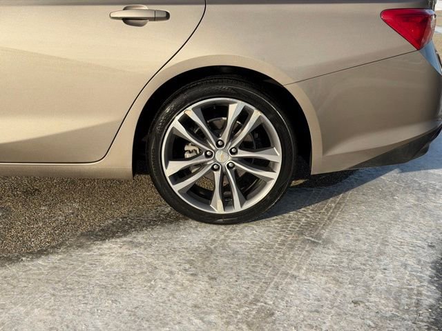 Used 2023 Chevrolet Malibu LT image 9