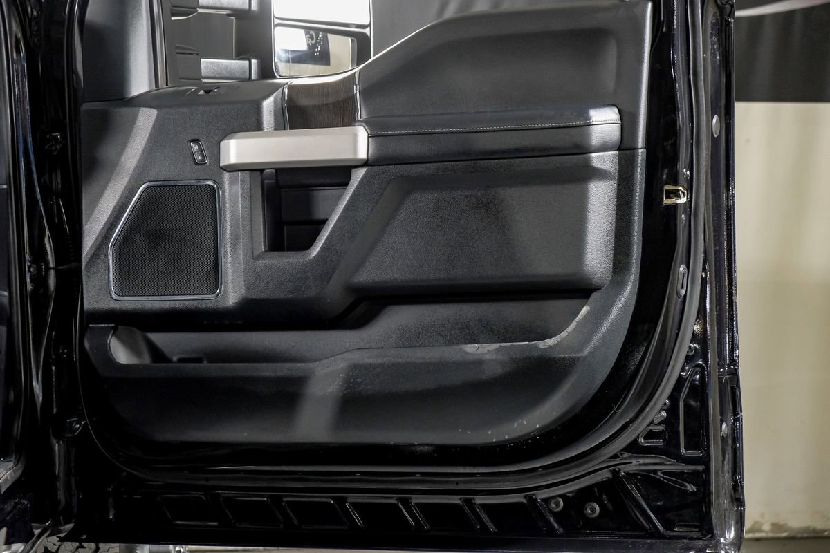 Used 2020 Ford F350 Lariat w/ Lariat Ultimate Package image 35