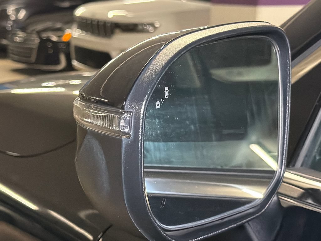Used 2022 Kia Telluride EX AWD/4WD image 21