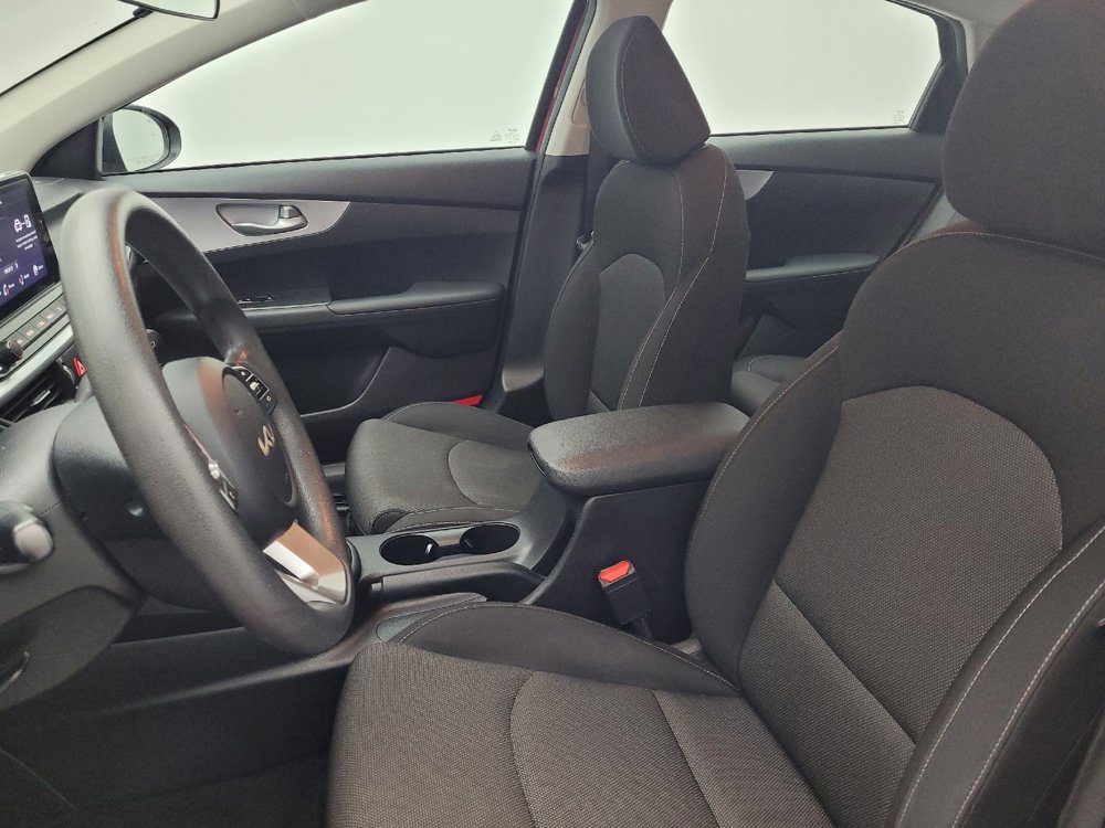 Used 2024 Kia Forte LXS image 17