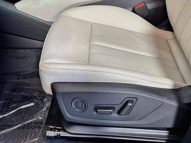 New 2027 Audi Q6 e-tron Premium Plus AWD/4WD image 16