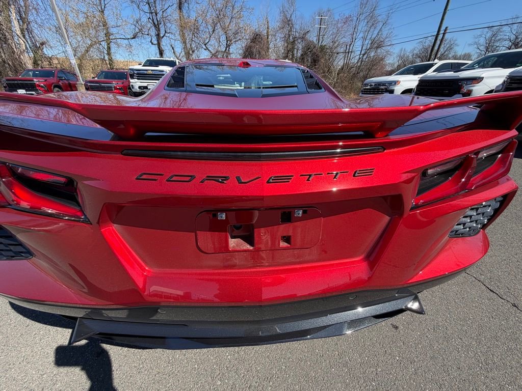Used 2024 Chevrolet Corvette Stingray Preferred Cpe w/ Z51 Performance Package image 11