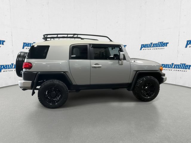 Used 2010 Toyota FJ Cruiser 4WD image 12