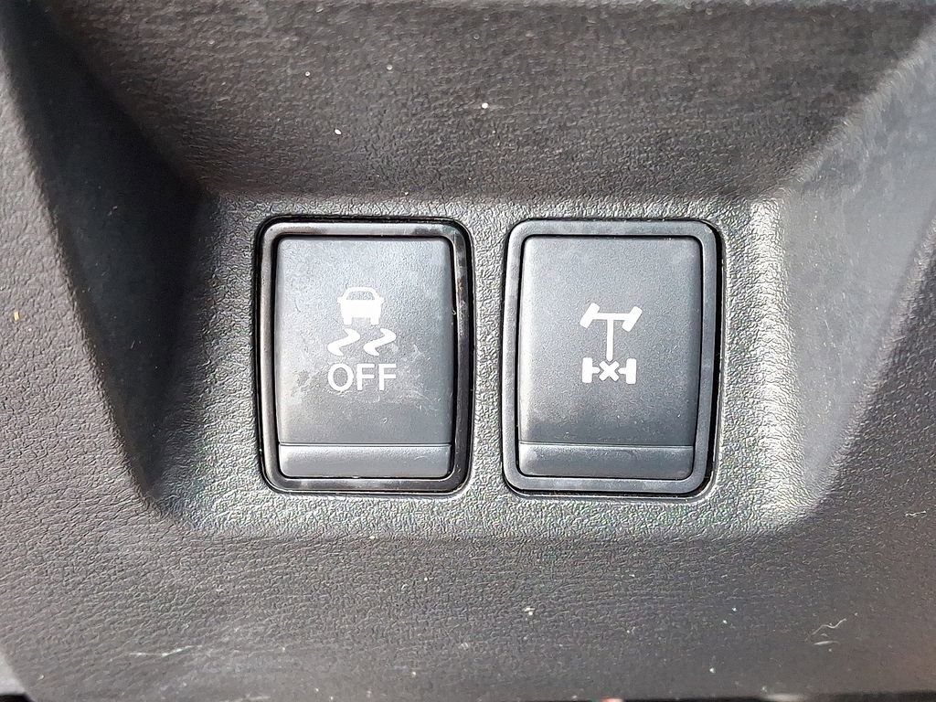 Used 2023 Nissan Frontier PRO-4X w/ Pro Convenience Package image 25