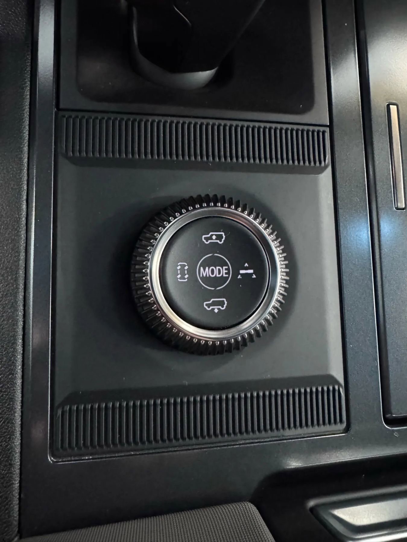 Used 2024 GMC Hummer EV 2X w/ LPO, Illumination Package image 48