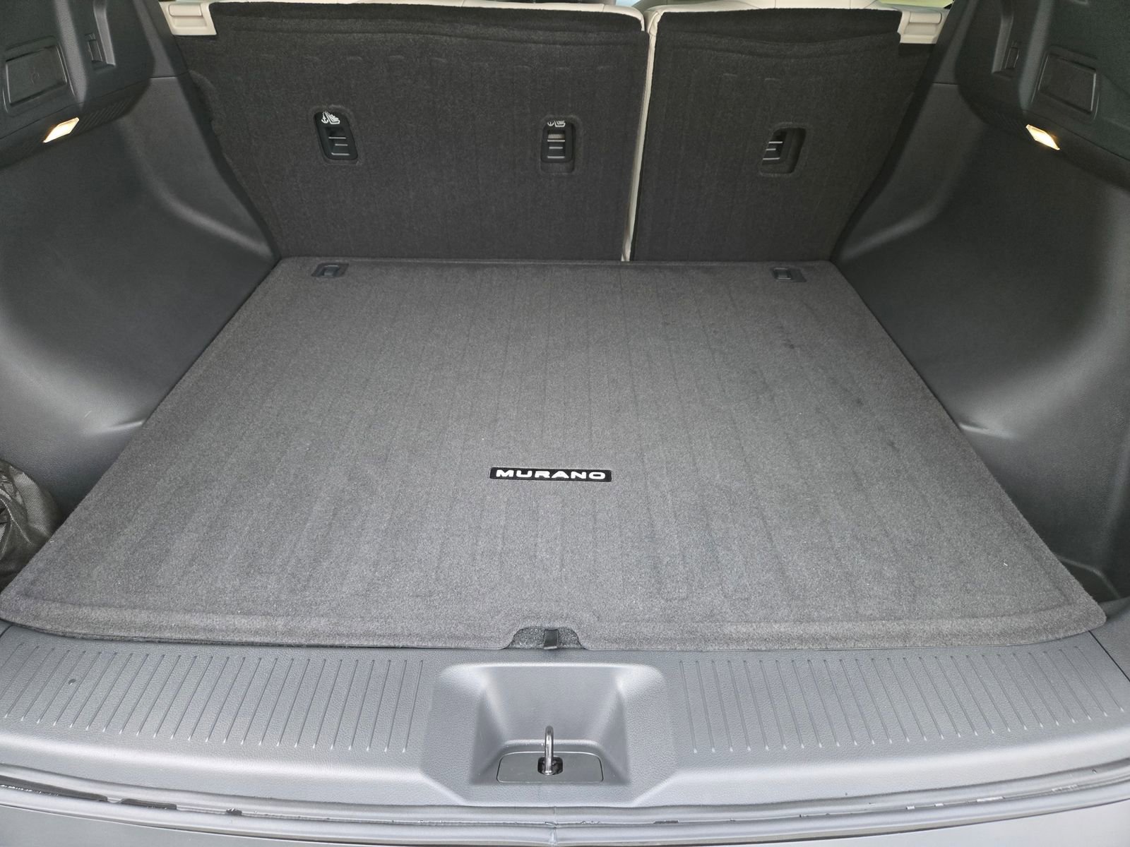 Used 2025 Nissan Murano SL AWD/4WD image 30