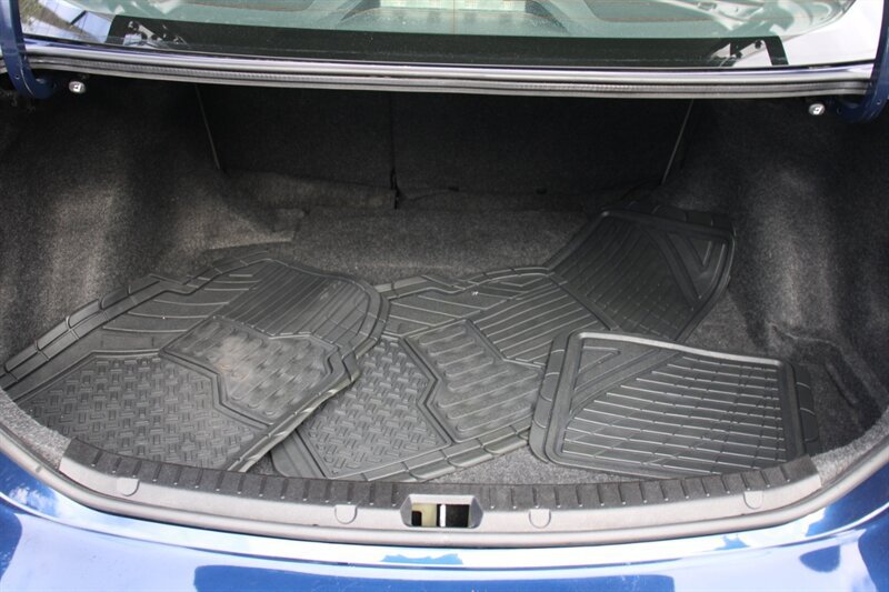 Used 2011 Toyota Corolla LE FWD image 15